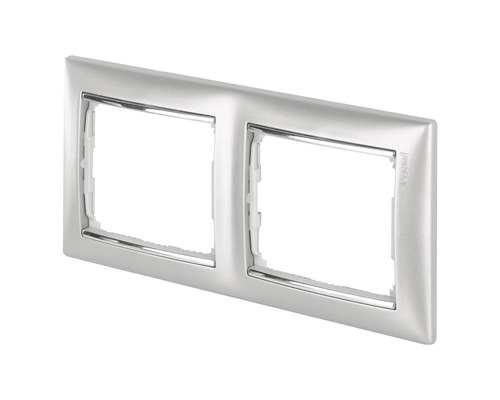 Dvojitý rámeček pro vypínače a zásuvky