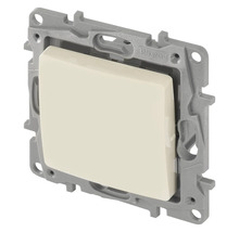 Kolébkový spínač Legrand s rámečkem