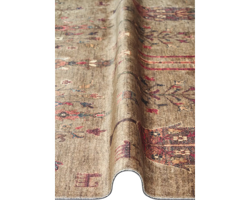 Detail vzorovaného koberce