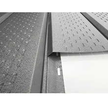 Detail perforovaných plechů pro střechy a fasády