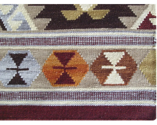 Detail vzorovaného koberce