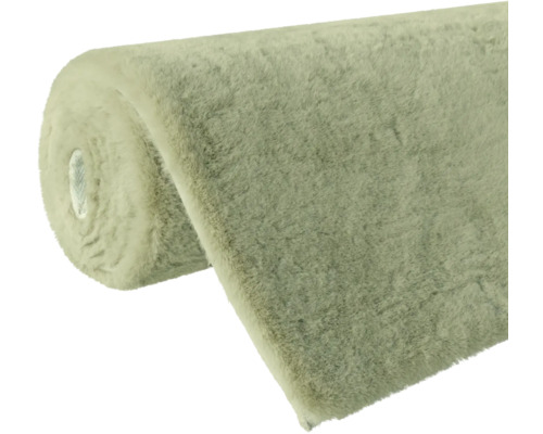 Metrážový koberec na roli