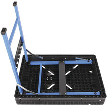 Pracovní stůl se skládacími nohami pro použití na stavbách