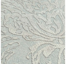 Detail strukturované tapety se vzorem