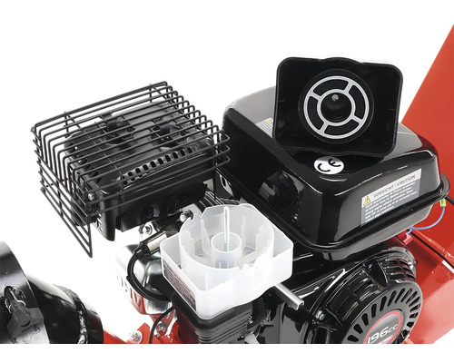 Detail motoru o objemu 196 krychlových centimetrů