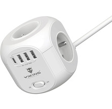 Napájecí lišta ve tvaru krychle s porty USB a vypínačem
