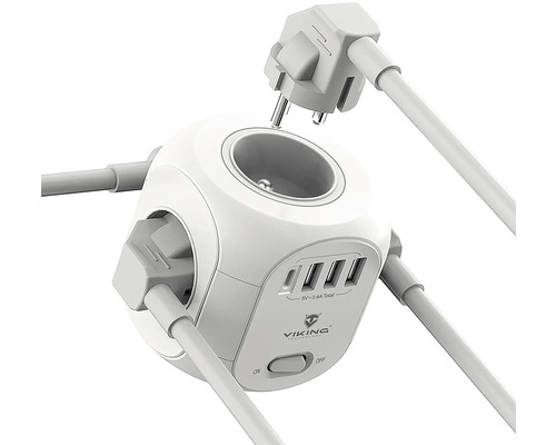 Zásuvková kostka s více zásuvkami a porty USB.