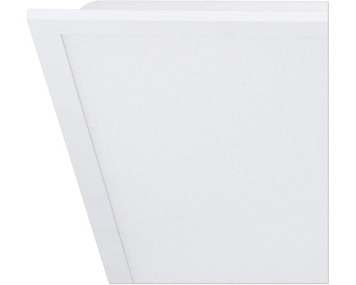 Detail stropního svítidla