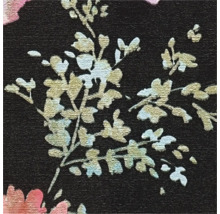 Detail tapety s květinovým motivem