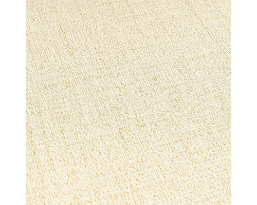 Detail světlé textilní tapety s jemnou strukturou.