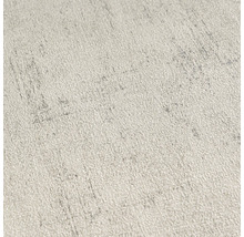 Detail světlé strukturované tapety s jemnými vzory