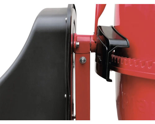 Detailní pohled na míchačku betonu