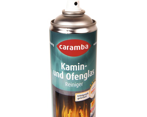 Caramba čistič skel krbů a kamen ve spreji