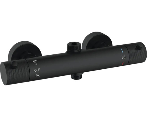 Černá sprchová armatura pro montáž na stěnu