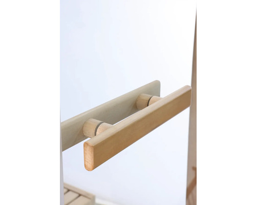 Dřevěný držák na ručníky pro montáž na stěnu