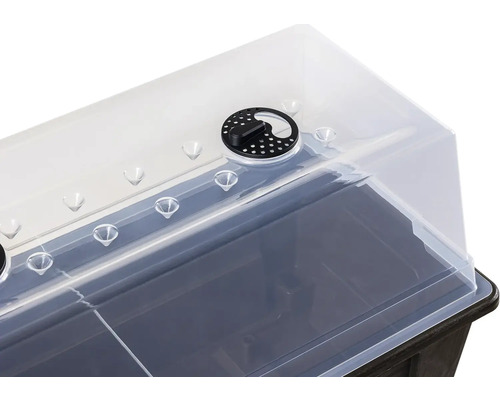 Pařeniště s průhledným víkem a regulací větrání