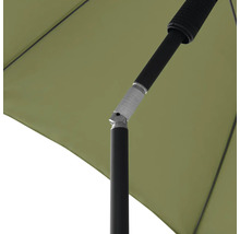 Detailní záběr slunečníku s kloubovým kloubem