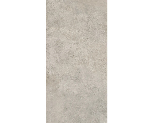 Detail betonové dlaždice s matným povrchem