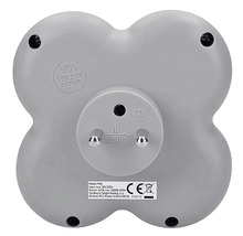 Rozbočovací zásuvka se čtyřmi zásuvkami na zadní straně