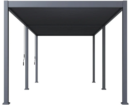 Pergola s lamelovou střechou a ruční klikou