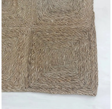 Koberec z přírodních vláken se čtvercovým vzorem