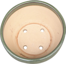 Květináč s drenážními otvory