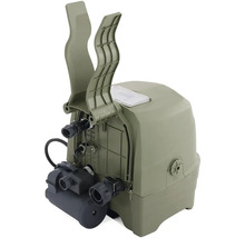 Čerpadlo odpadních vod s přípojkami a držadly