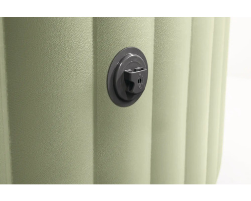 Detail nafukovací stěny vířivky s ventilem