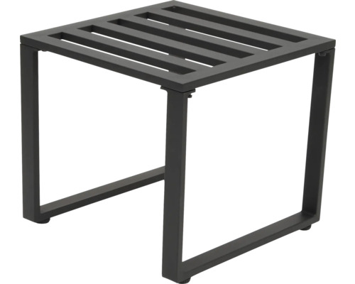 Kovová stolička s lamelovým sedákem