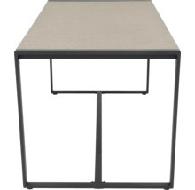 Obdélníkový zahradní stůl se stolovou deskou a kovovým rámem