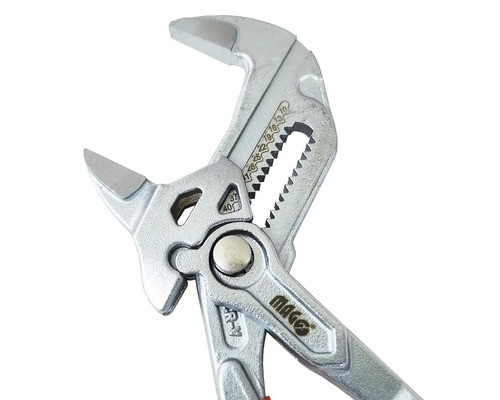 Kombinované kleště s nastavitelným kloubem