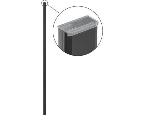 Sloupek plotu s nasazenou nádobou