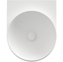 Pohled shora na keramické umyvadlo na desku