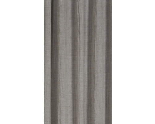 Textilní závěs se záhyby