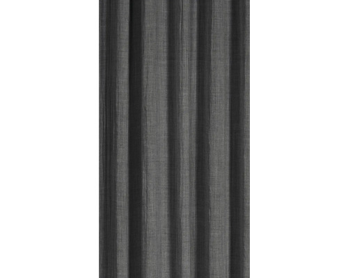 Šedý dekorativní závěs se záhyby