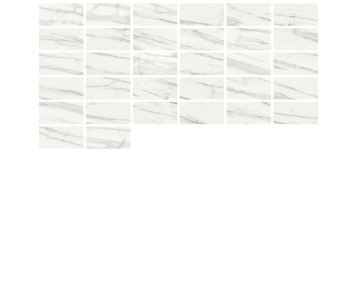 Uspořádání obkladů s mramorovým vzhledem.