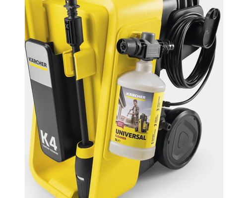 Vysokotlaký čistič Kärcher K4 Comfort Premium s univerzálním čisticím prostředkem