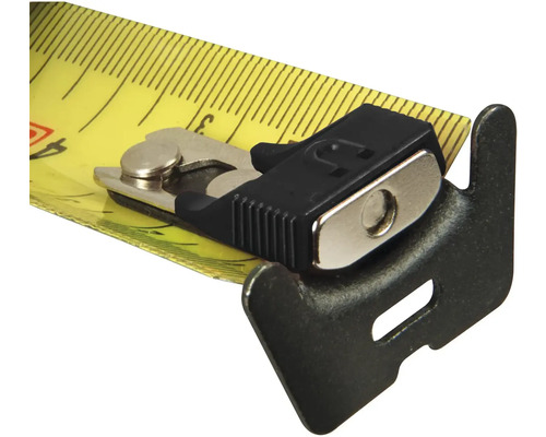 Detailní pohled na svinovací metr s aretačním knoflíkem a hákem