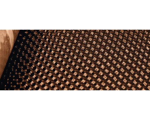 Detailní záběr strukturované protiskluzové podložky