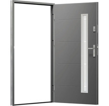 Otevřené venkovní dveře s rámem, klikou a skleněnou vložkou