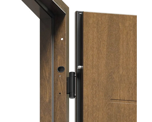 Detail bezpečnostních dveří s rámem a závěsy.