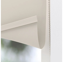 Detailní pohled na roletu s řetízkovým mechanismem