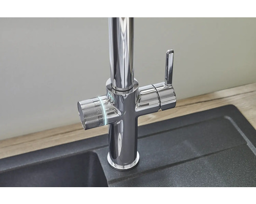 Kuchyňská baterie s regulací teploty u dřezu