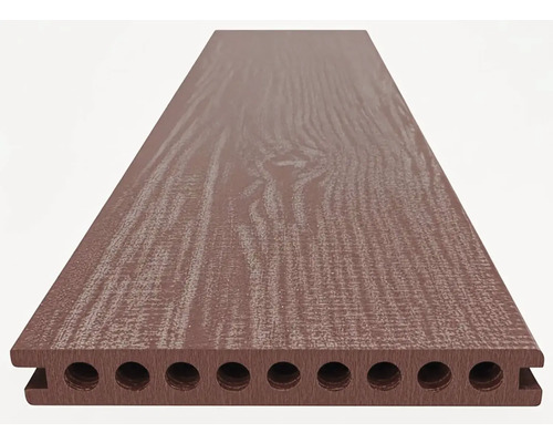 Terasa z dřevěného kompozitu s dutými komorami