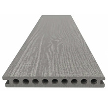 Terasa z dřevoplastu s dutým profilem