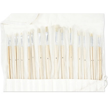 Sada štětců různých velikostí v látkovém pouzdře