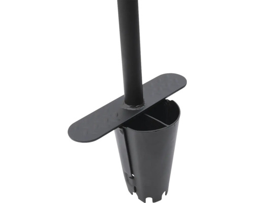 Kovový sazeč pro zahradu