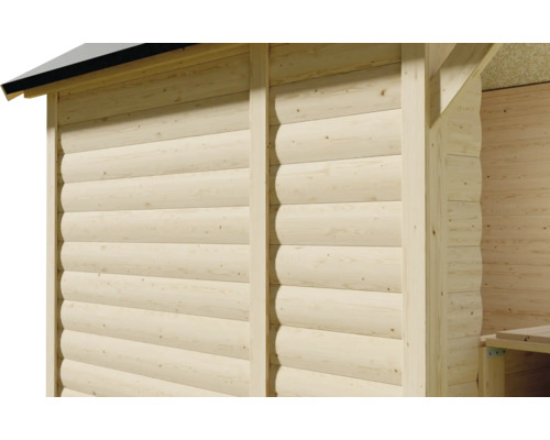 Detail dřevěné stěnové konstrukce s profilem srubových desek