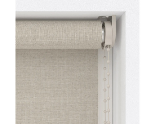 Detail látkové rolety u okna