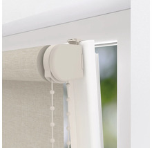 Detailní záběr rolety na okně